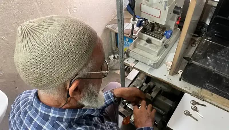 28 Yıldır 4 Metrekarelik Dükkanda Girişimcilik Rüyasını Gerçekleştiriyor