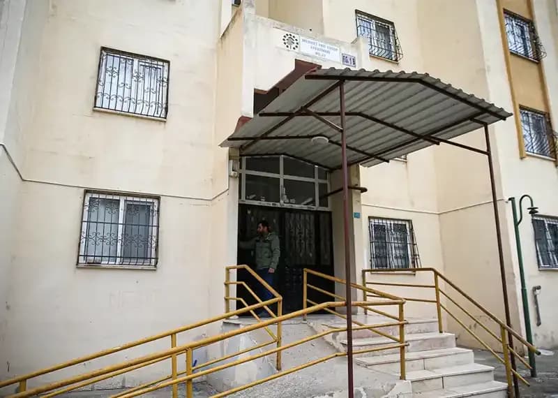 Asansörde Yakaladıkları Şok Görüntüyle Hırsızlığı Aydınlattılar