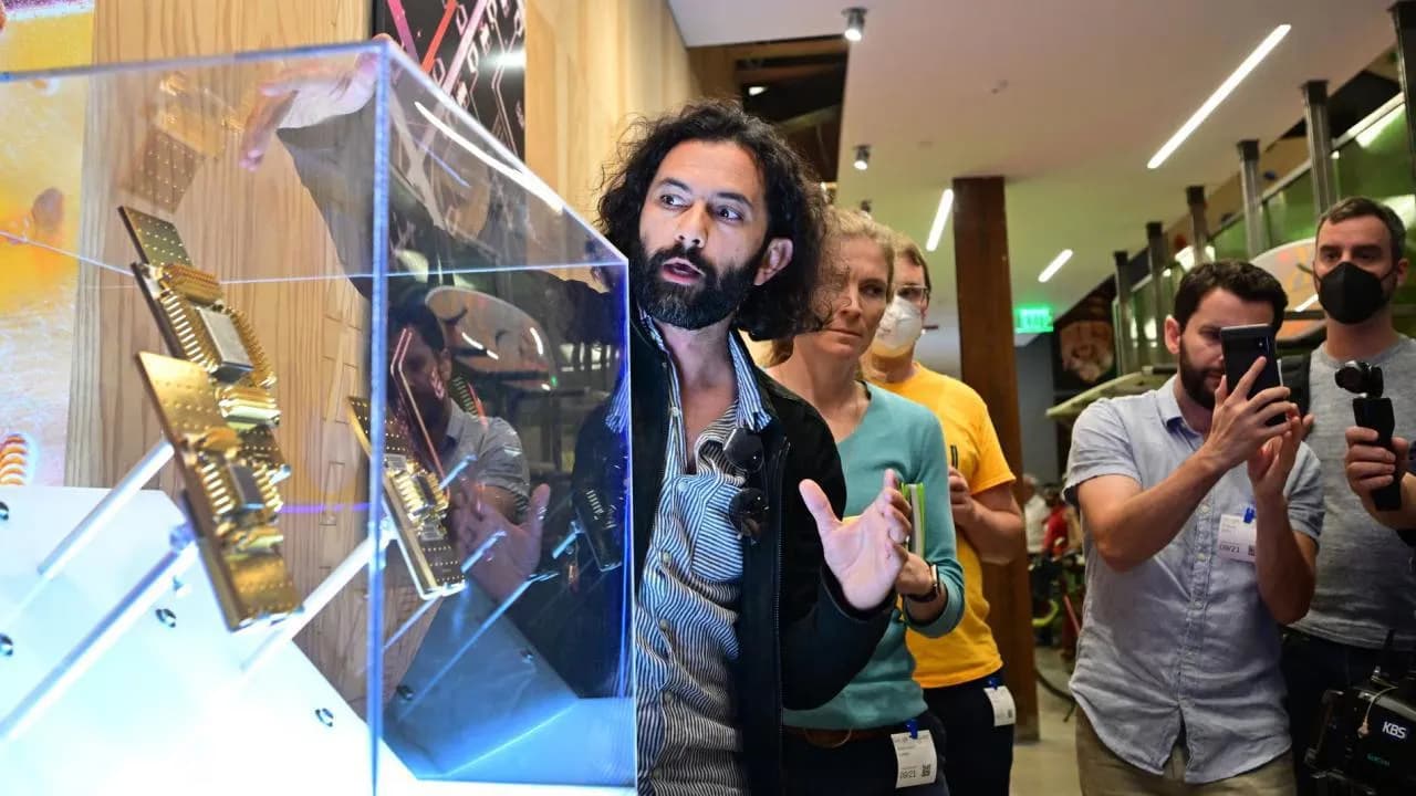 Google'dan Yeni Kuantum Çipiyle Devrim: İşlemler Dakikalar İçinde Tamamlanıyor