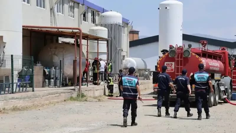 Elazığ'da Gaz Dolum Tesisindeki Patlama, Şehirde Panik Yarattı!