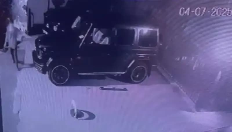 Sarıyer'de 30 Milyonluk Ciplerin Alev Alev Yakılması: Eylemin Ardındaki Gizemli Sebep Ne?