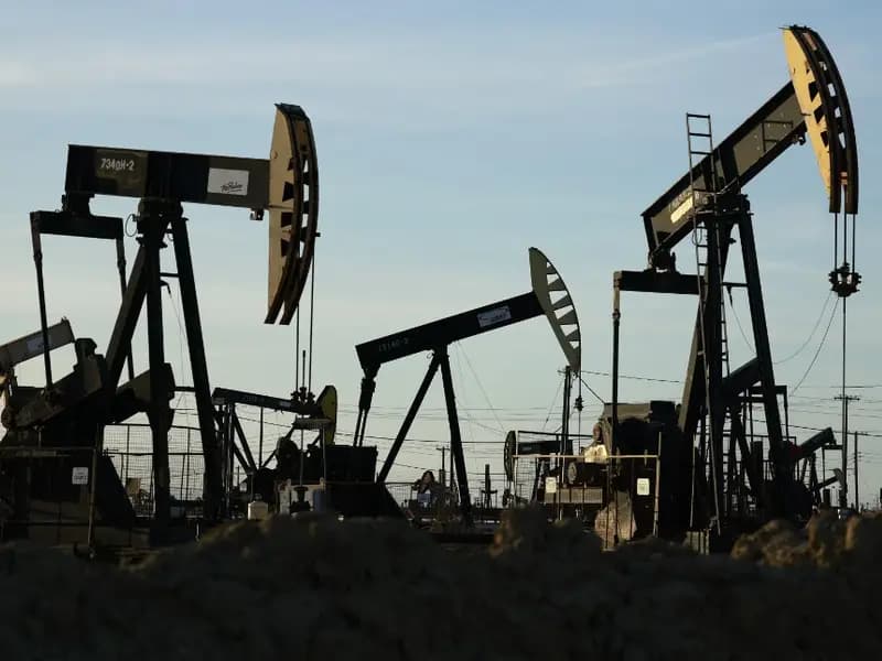 Trump'ın Mesajı Piyasalarda Şok Etki Yarattı, Petrol Düştü