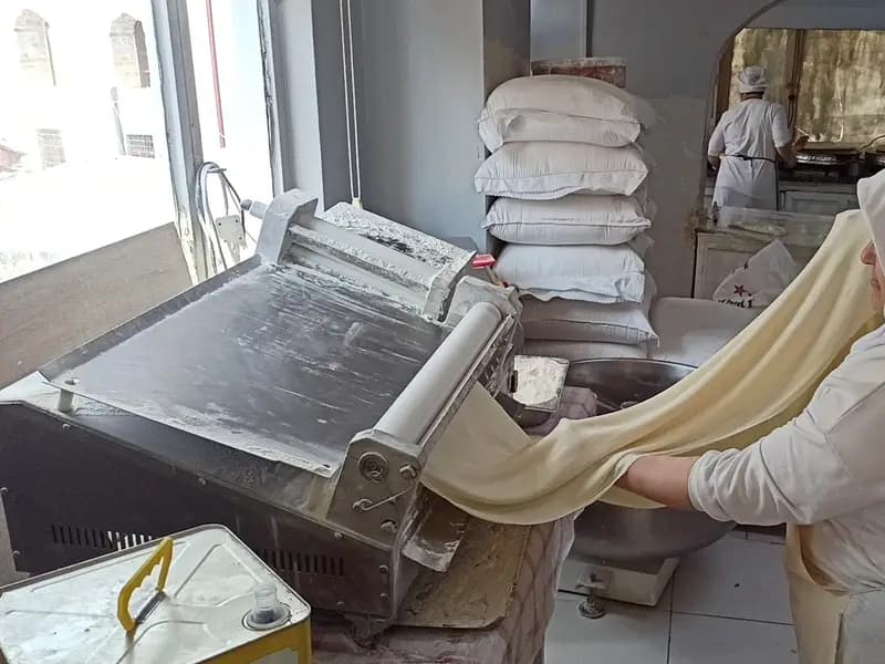 Zonguldak'ın Devrek Beyaz Baklavası Bayram Sofralarını Şenlendiriyor