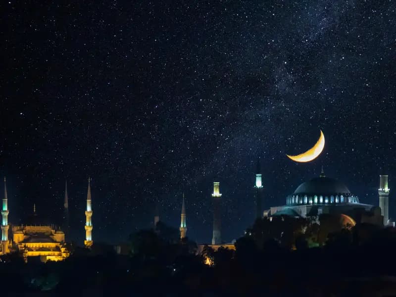 Kadir Gecesi 2026: Ne Zaman ve Önemi Nedir?