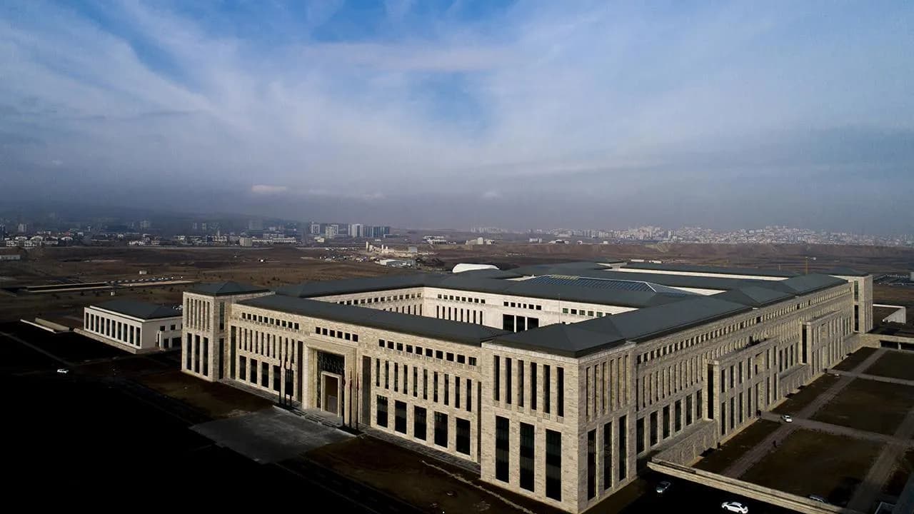 MİT Kariyer Fırsatları Gençlerin Dikkatini Çekiyor