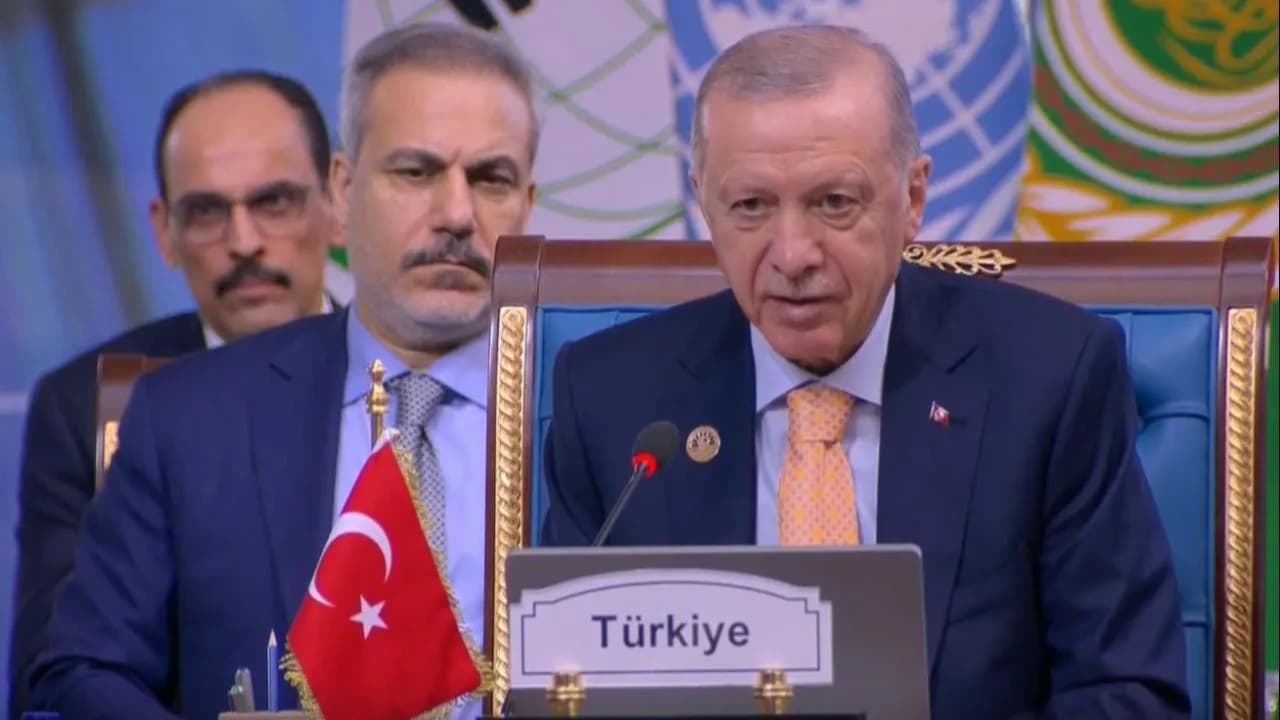 Cumhurbaşkanı Erdoğan'dan Suriye'de Barış Temennisi