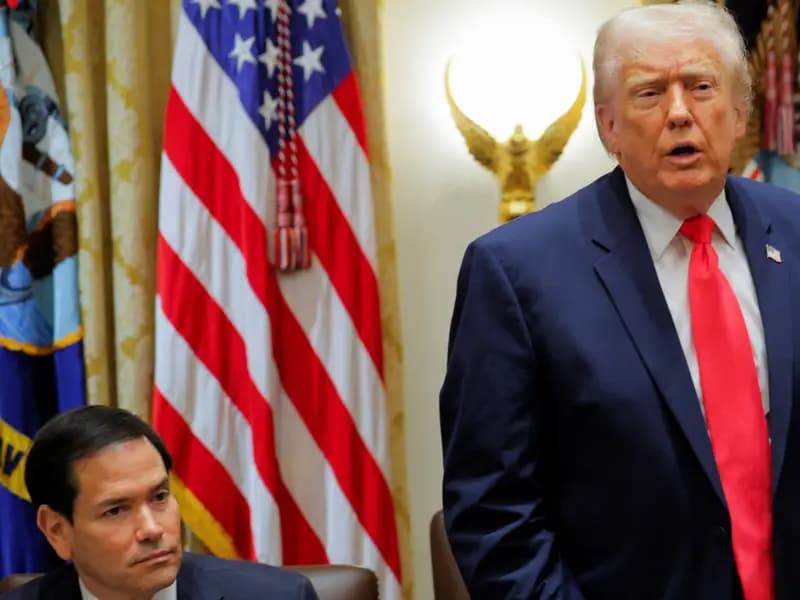 Trump, Hürmüz Boğazı için savaş gemisi gönderileceğini açıkladı