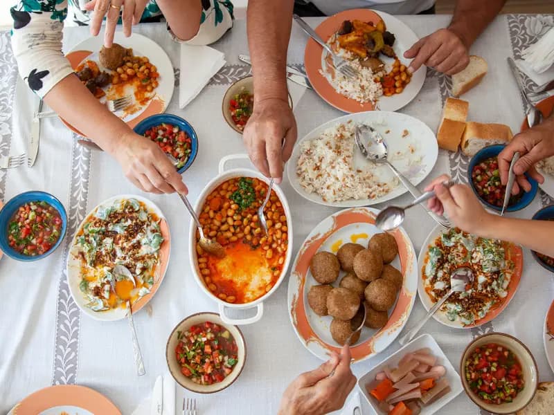 Ramazan Bayramı’nda Sindirim Sağlığınızı Koruyun: 5 İpucu