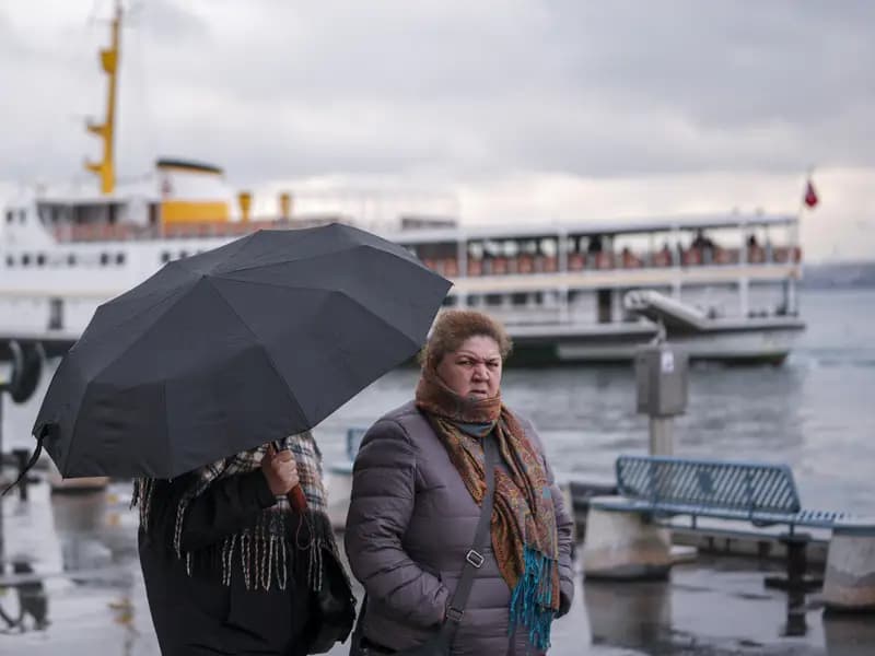 İstanbul'da Ramazan Bayramı'nda soğuk ve yağışlı hava bekleniyor