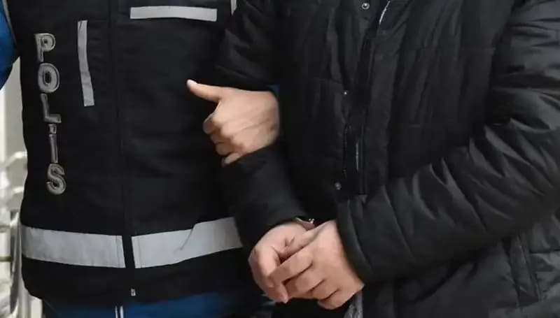 İstanbul'da Terör Soruşturması: 7 Kişi Tutuklandı, Gözaltılar Devam Ediyor