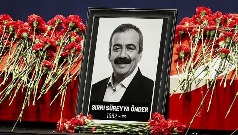 Meclis'te Sırrı Süreyya Önder Anması: Politik Arenada Bir Dönem Kapatıldı