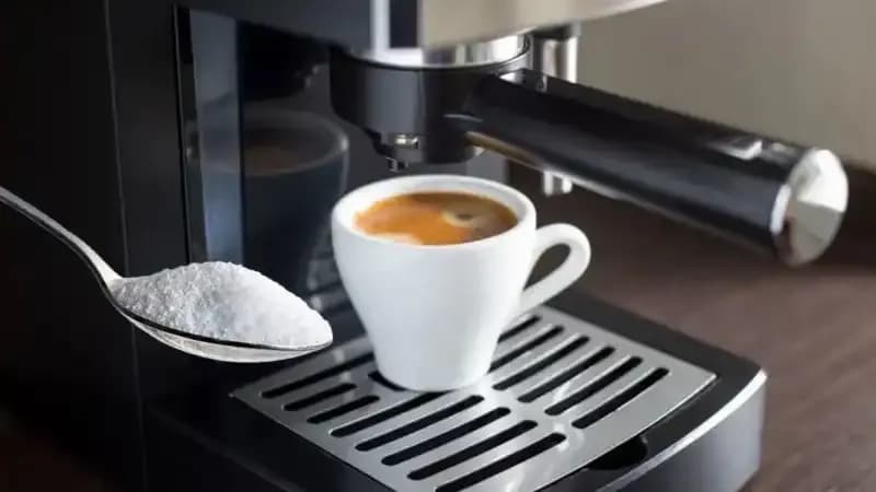 Kahve Makinenizin Ömrünü Uzatmanın 7 Etkili Yolu