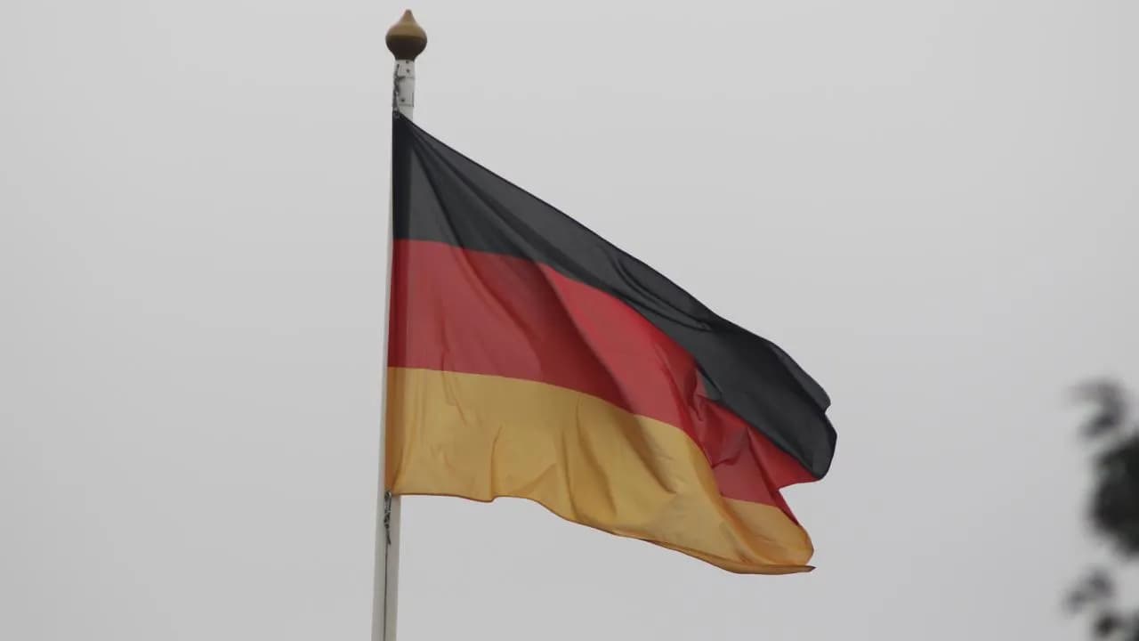 Almanya’daki Erken Seçim Süreci Başladı