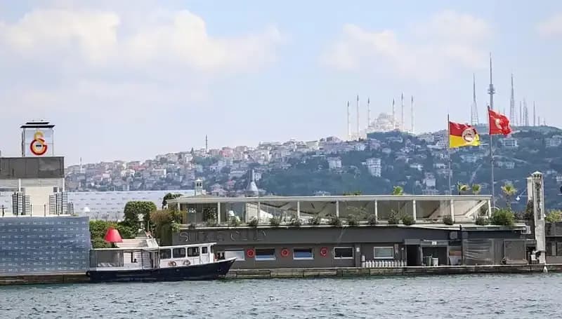 2. Abdülhamid'in Mirasçıları Galatasaray Adası Üzerinde Hak İddia Ediyor