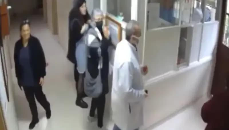 Üsküdar'da Doktora Cumhurbaşkanına Hakaretten Hapis Cezası İstemi İddiası
