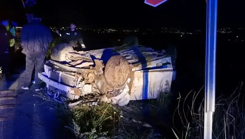 Otomobil Şarampole Devrildi: Korkunç Kaza Sonucu 1 Ölü, 3 Yaralı