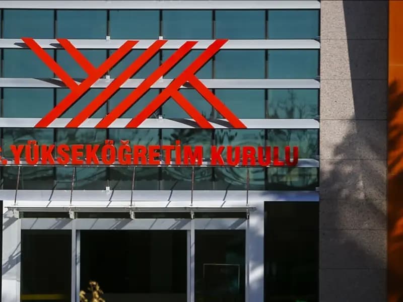 YÖK'ten Doktora ve Lisansüstü Öğrencilere Ek Süre Düzenlemesi