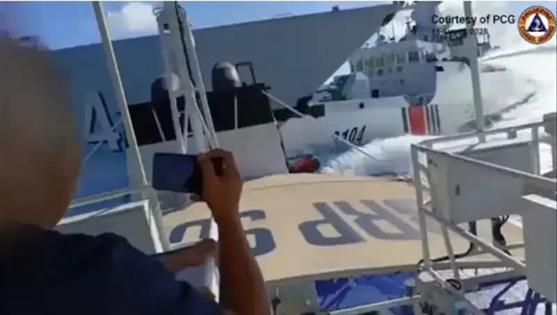 Çin Sularında Gerilim: İki Geminin Çarpışma Anı Gözler Önüne Serildi