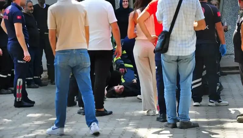 Fabrikada Kimyasal Zehirlenme Şoku: 3 İşçi Hastaneye Kaldırıldı