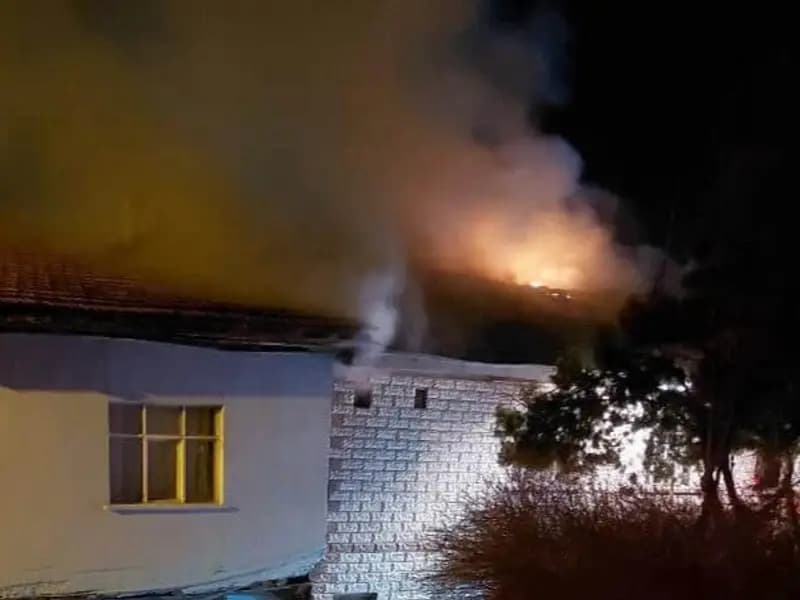 Çankırı'da İki Katlı Evde Yangın: İki Kişi Hayatını Kaybetti