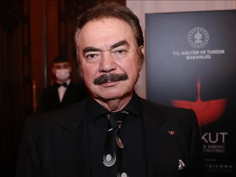 Usta Sanatçı Orhan Gencebay Yüksek Ateşle Hastaneye Yatırıldı