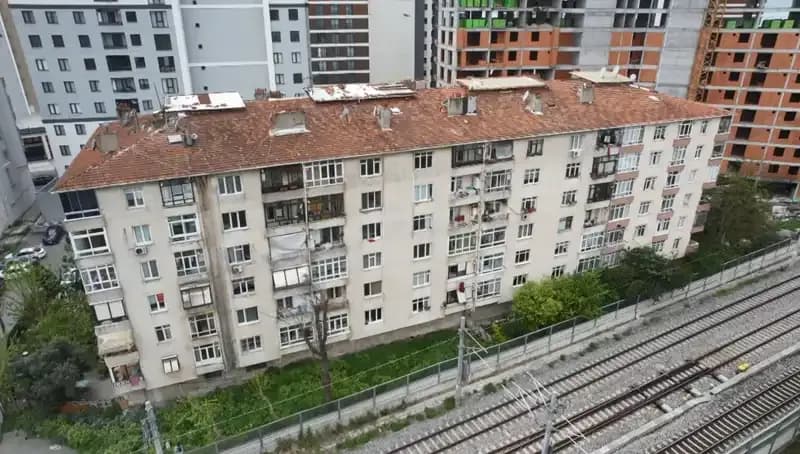 Deprem Sonrası Bakanlık’tan Riskli Binalara Acil Eylem Planı