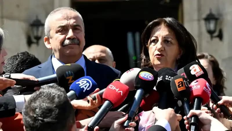 Sırrı Süreyya Önder Kimdir? Sağlık Sorunları ve Son Durumu Nedir?