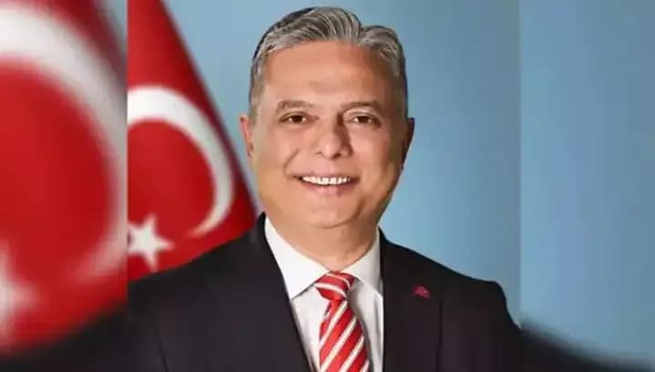 CHP Genel Başkanlığı'na Talip: Ümit Uysal Kimdir?