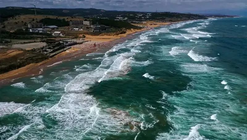 Denize Girmek Yasaklanmış İllerde Sakin Güneşin Tadını Çıkarın!