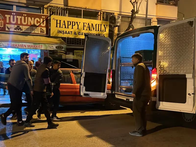 Mersin'de Yabancı Uyruklu Kadın Kocasının Bıçaklı Saldırısında Öldürüldü