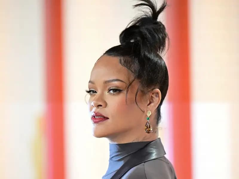 Rihanna'nın Beverly Hills'teki Evine Tüfekli Saldırı Gerçekleşti