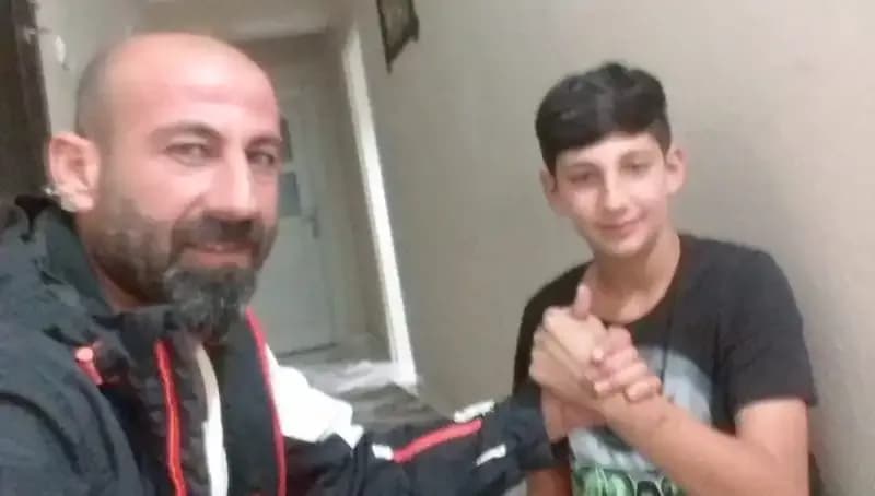 Çatı Tamiri Sırasında Baba ve Oğul Arasındaki Korkunç Olay!