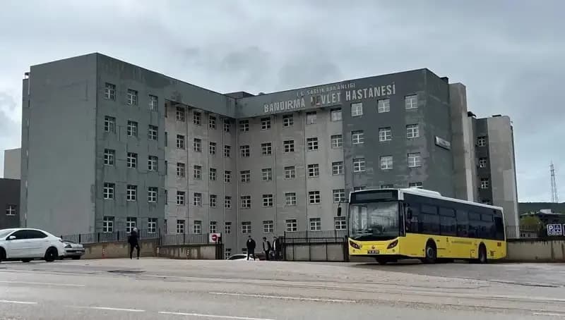 16 Yaşındaki Genç, Teşhis İhmalinin Kurbanı Olarak Testisini Kaybetti