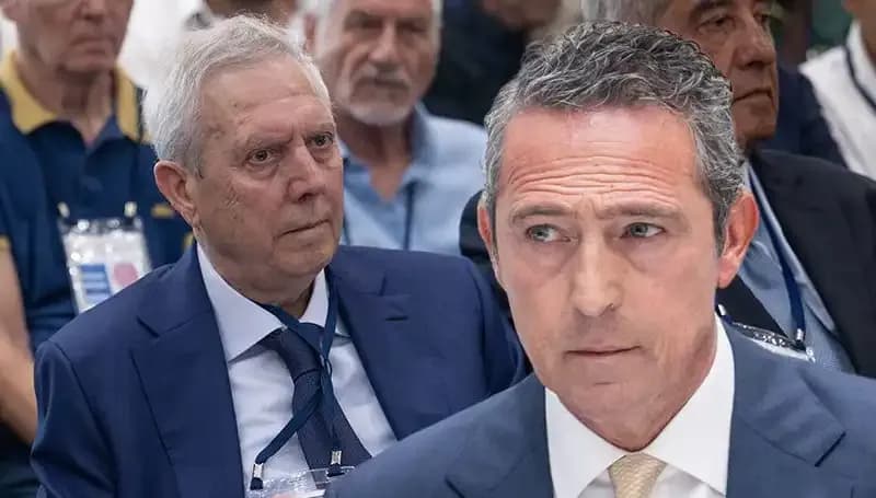 Fenerbahçe Divan Kurulu'nda Aziz Yıldırım'ın Adaylık Açıklaması Şok Etkisi Yarattı