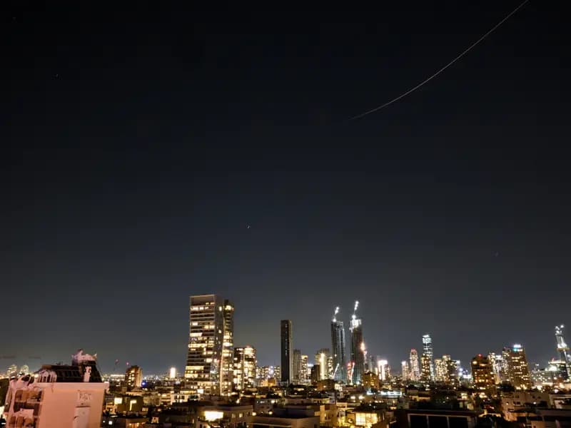 İran'ın Tel Aviv'e Yönelik Saldırıları NTV Ekranlarında Canlı Yayında