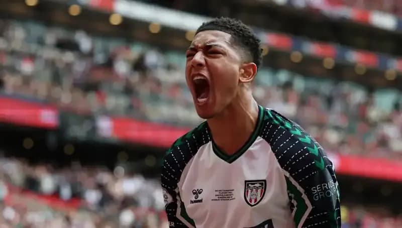 Jobe Bellingham, Dortmund'a Transfer Olmanın Heyecanını Yaşıyor!