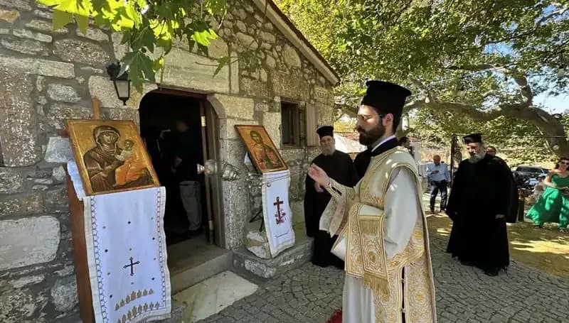Bozcaada’da Aya Paraskevi Günü: Geleneğin Yaşatıldığı Duygu Dolu Bir Ayin