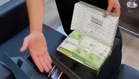 Manavgat Belediyesi'nde Şok Operasyon: Baklava Kutusundan Çıkan Avrolar Neyi İfade Ediyor?