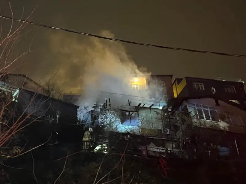 Sarıyer’de Gecekonduda Yangın: 6 Yaralı, Maddi Hasar Var