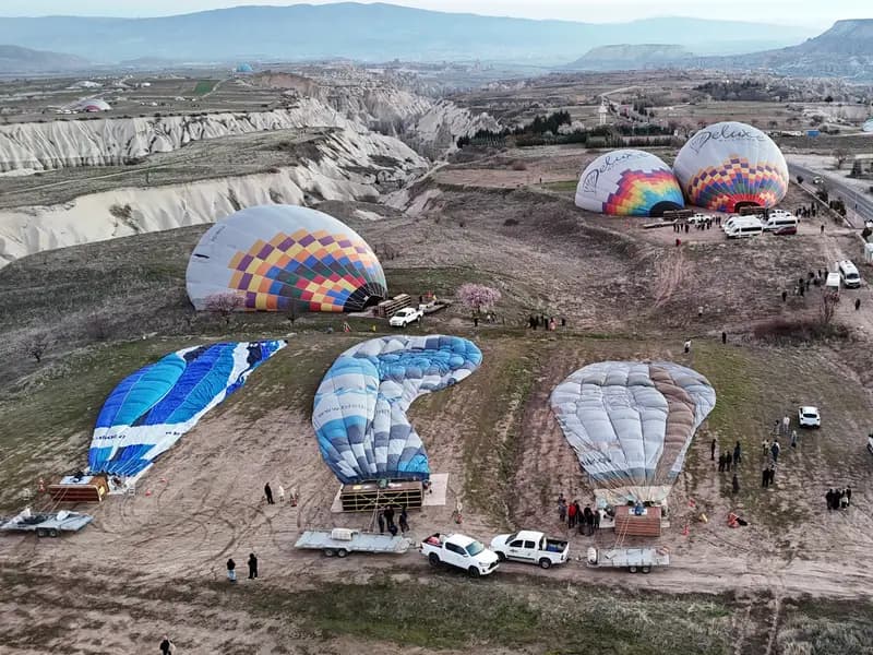Kapadokya'da Rüzgar Nedeniyle Sıcak Hava Balon Turları İptal