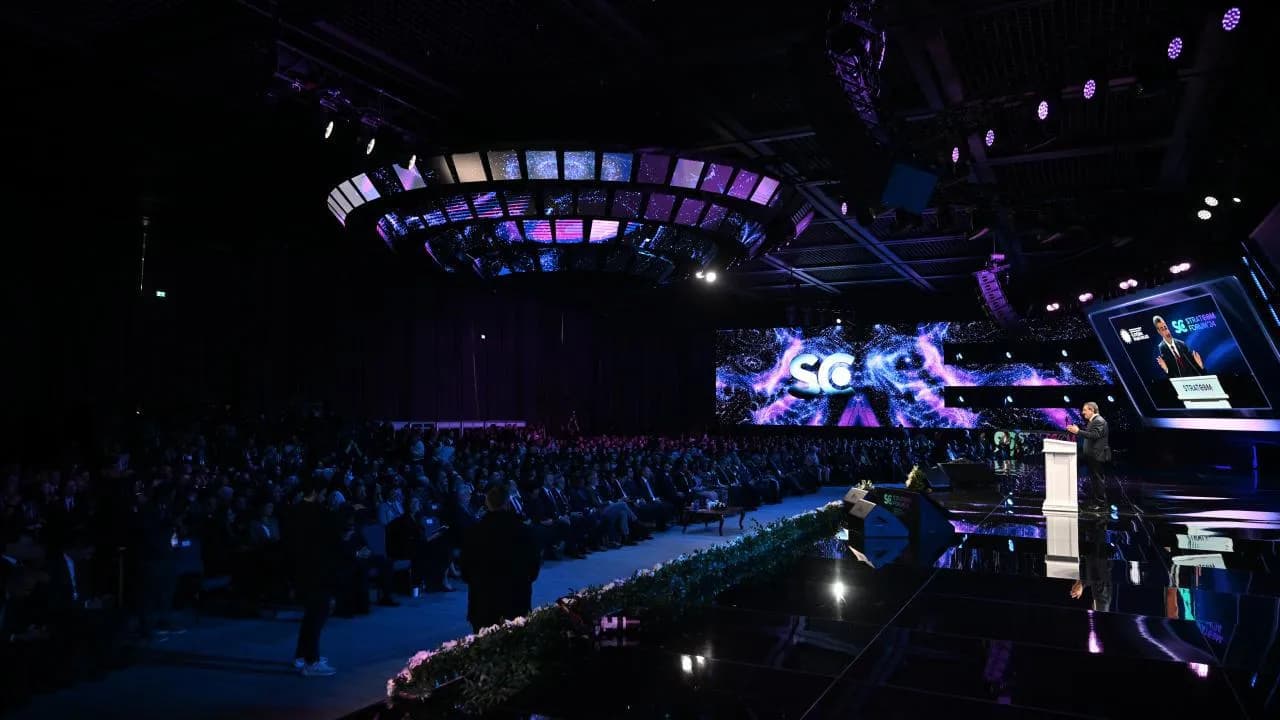 Uluslararası Stratejik İletişim Zirvesi İstanbul'da Başladı