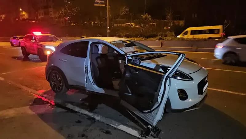 Bayrampaşa'da Feci Zincirleme Kaza: 2 Kişi Hayatını Kaybetti, 4 Yaralı Var