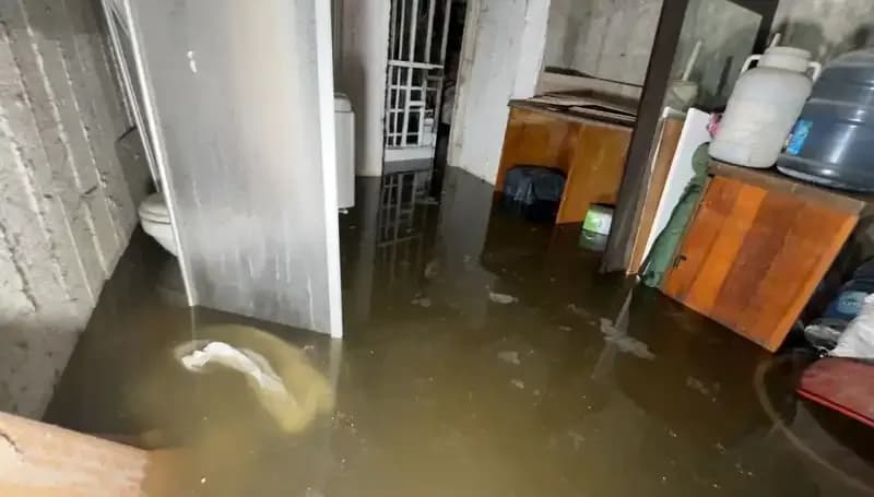 Avcılar'da Su Baskını: Hayat Durma Noktasına Geldi!