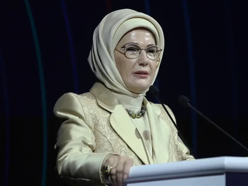 Emine Erdoğan'dan Ramazan Bayramı Mesajı: Sevgi ve Huzur Dileği