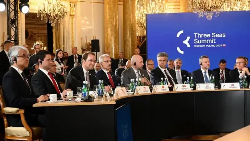 Türkiye, Üç Deniz Girişimi'nde Stratejik Ortaklığını İlan Etti: Yeni Bir Dönem Başlıyor