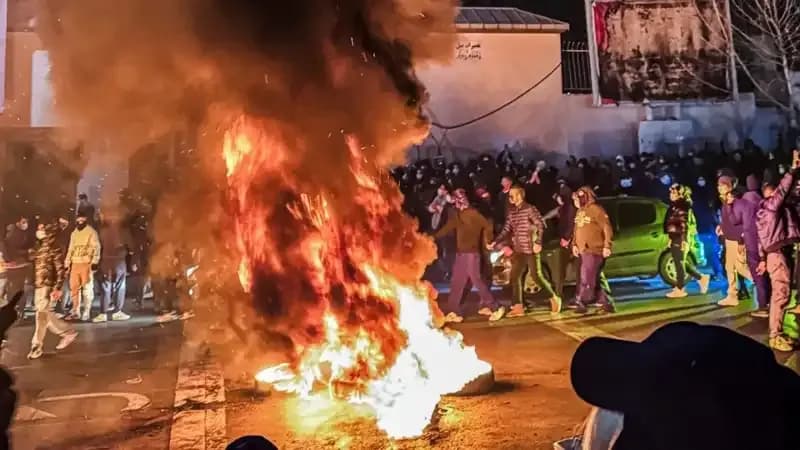 İran'daki Protestolarda Hayatını Kaybedenlerin Sayısı Korkutucu Şekilde Arttı