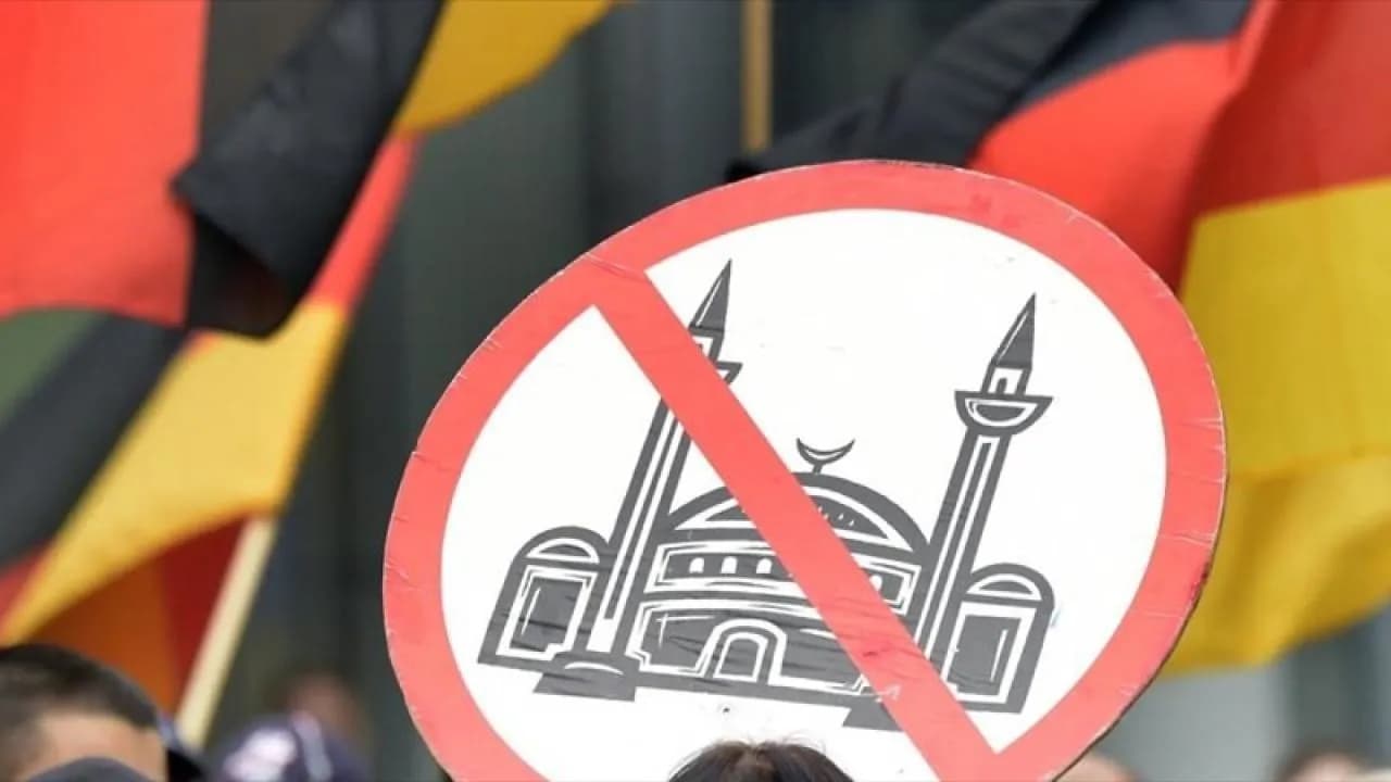 Almanya’da Müslüman Karşıtı Irkçılık Raporlama Merkezi Açıldı