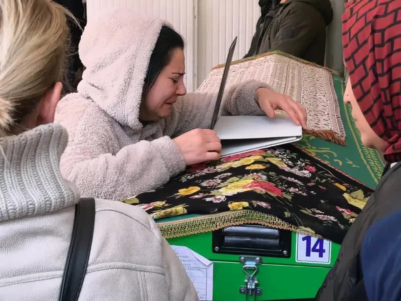 El Freni Çekilmeyen Otomobil, 11 Yaşındaki Öykü'yü Hayattan Kopardı