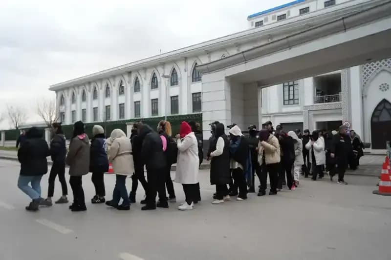 Dolandırıcıların Yeni Yöntemi: Yapay Zeka ile Kadın Görselleri Üretiyorlar