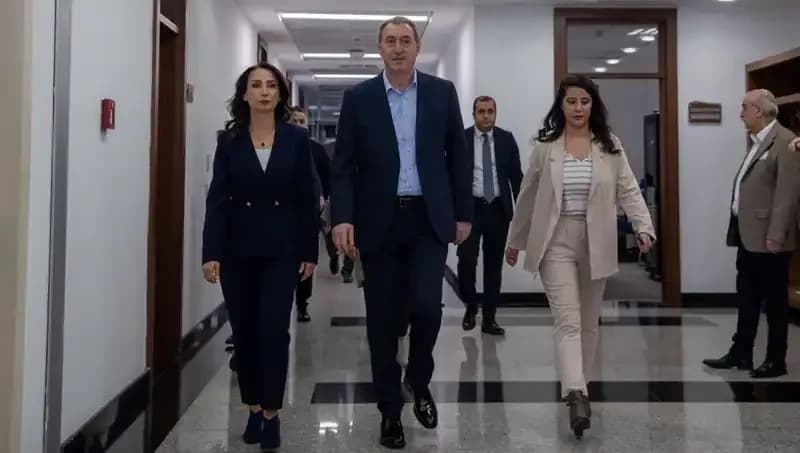 DEM Parti Heyetinin Siyasi Parti Turu: İttifak Arayışları Devam Ediyor